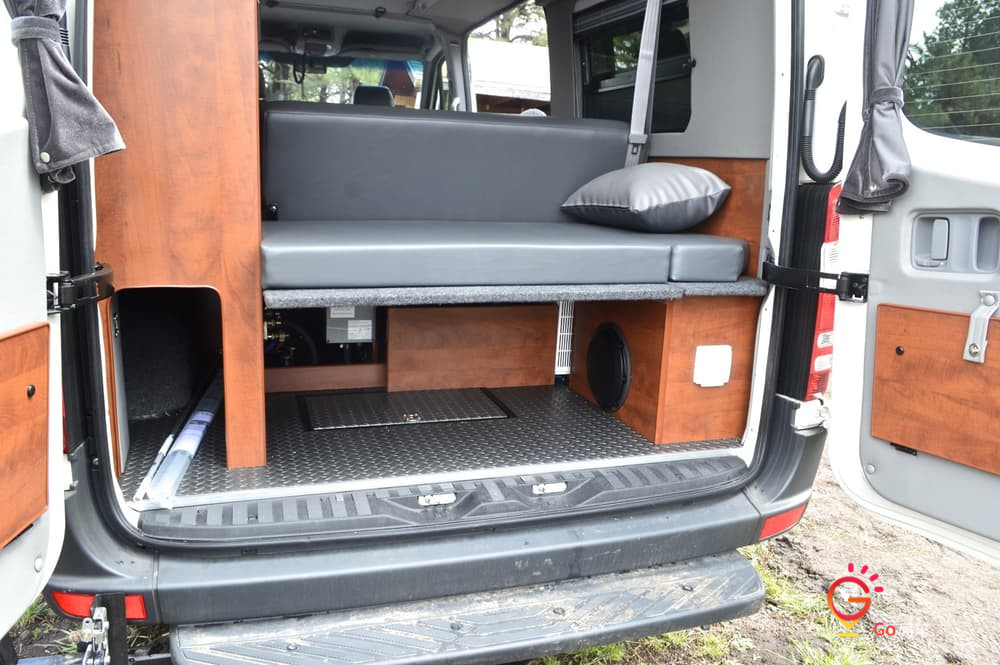 奔驰凌特房车b型房车,2020款奔驰斯宾特4x4c型房车