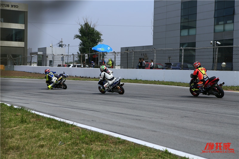 考NMB来赛车！CMBC全国摩托车场地锦标赛约战京城！