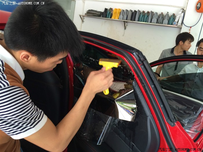 菲亚特致悦2014款拉花,致悦白色款改装