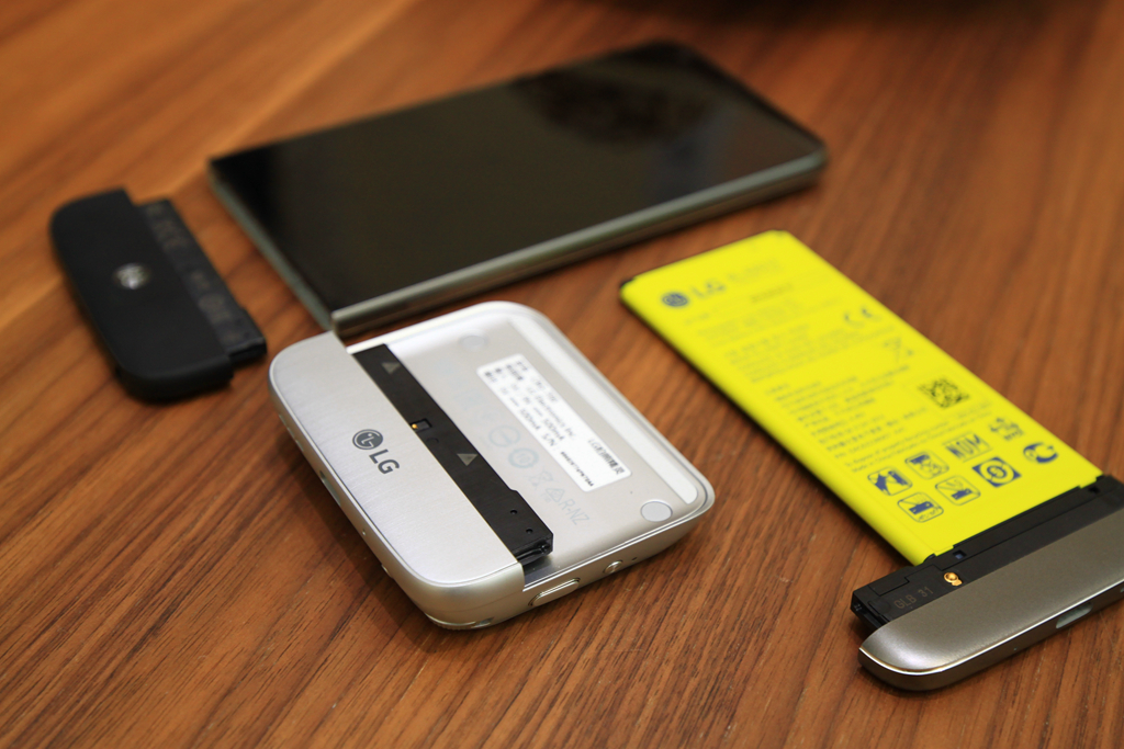 LGG5深度体验：一位勇敢的模块化手机探路者！