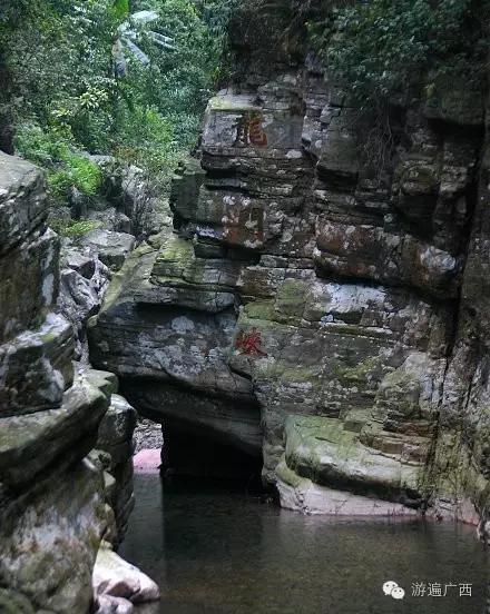 上林，有一条美如少女般不谙世事的小河