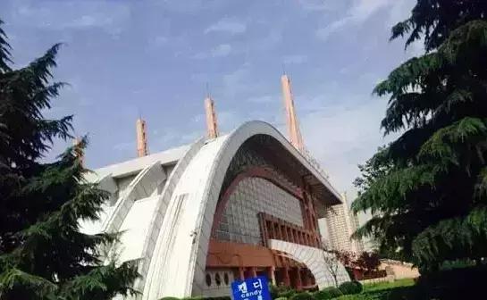 清凉一夏亲子游泳池,去西安游泳推荐哪个游泳馆