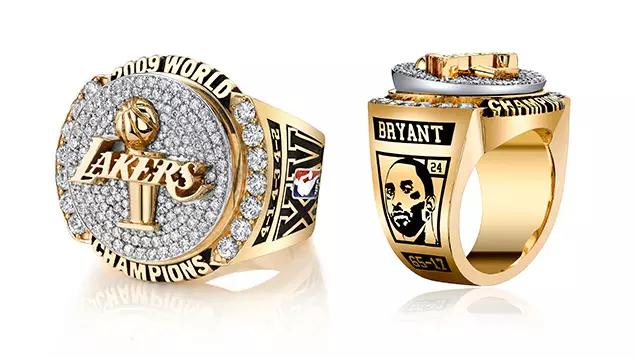 nba颁总冠军戒指的震动时刻,nba总冠军戒指2019