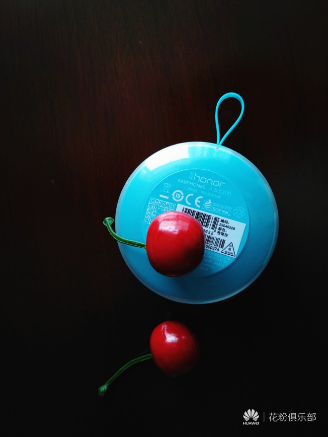 荣耀耳机引擎2代苍穹灰,心随声动蓝牙耳机