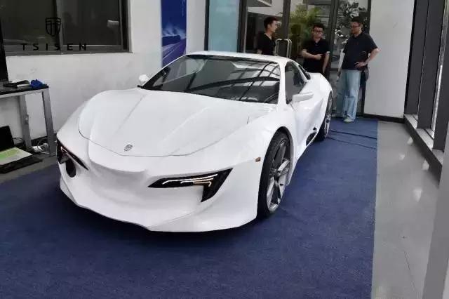 5名本科生，58天每天只睡6小时，造1辆电动超跑，惊艳全国！