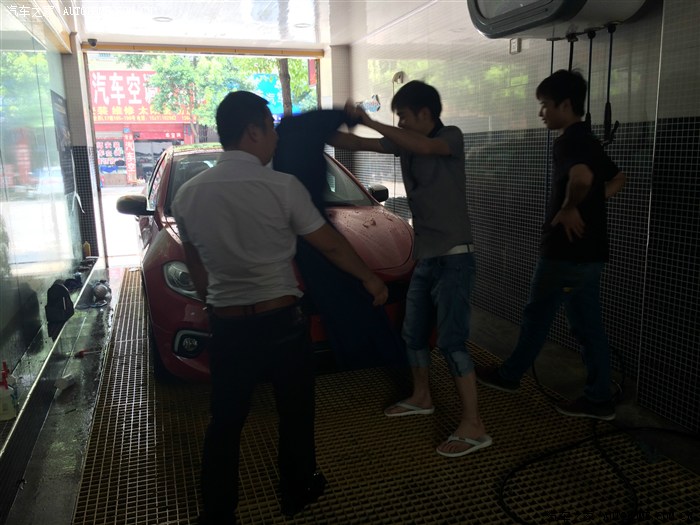 菲亚特致悦2014款拉花,致悦白色款改装