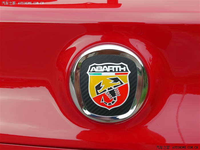 菲亚特致悦2014款拉花,致悦白色款改装