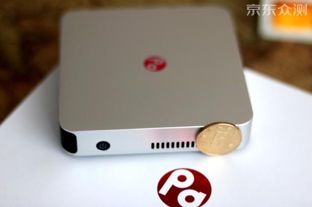 你们用投影看电影，我用投影干这个！