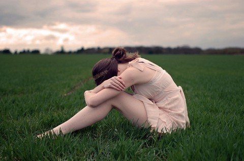 女孩太早发育吃什么药,女孩过早发育一定长不高么