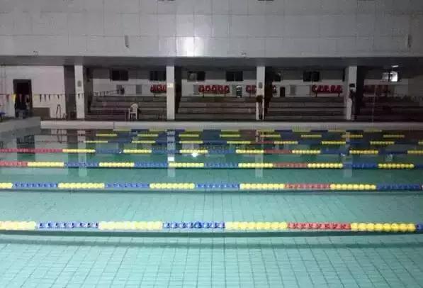 清凉一夏亲子游泳池,去西安游泳推荐哪个游泳馆