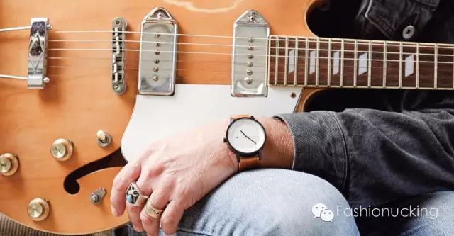 没块好看的表，我都不好意思露手段