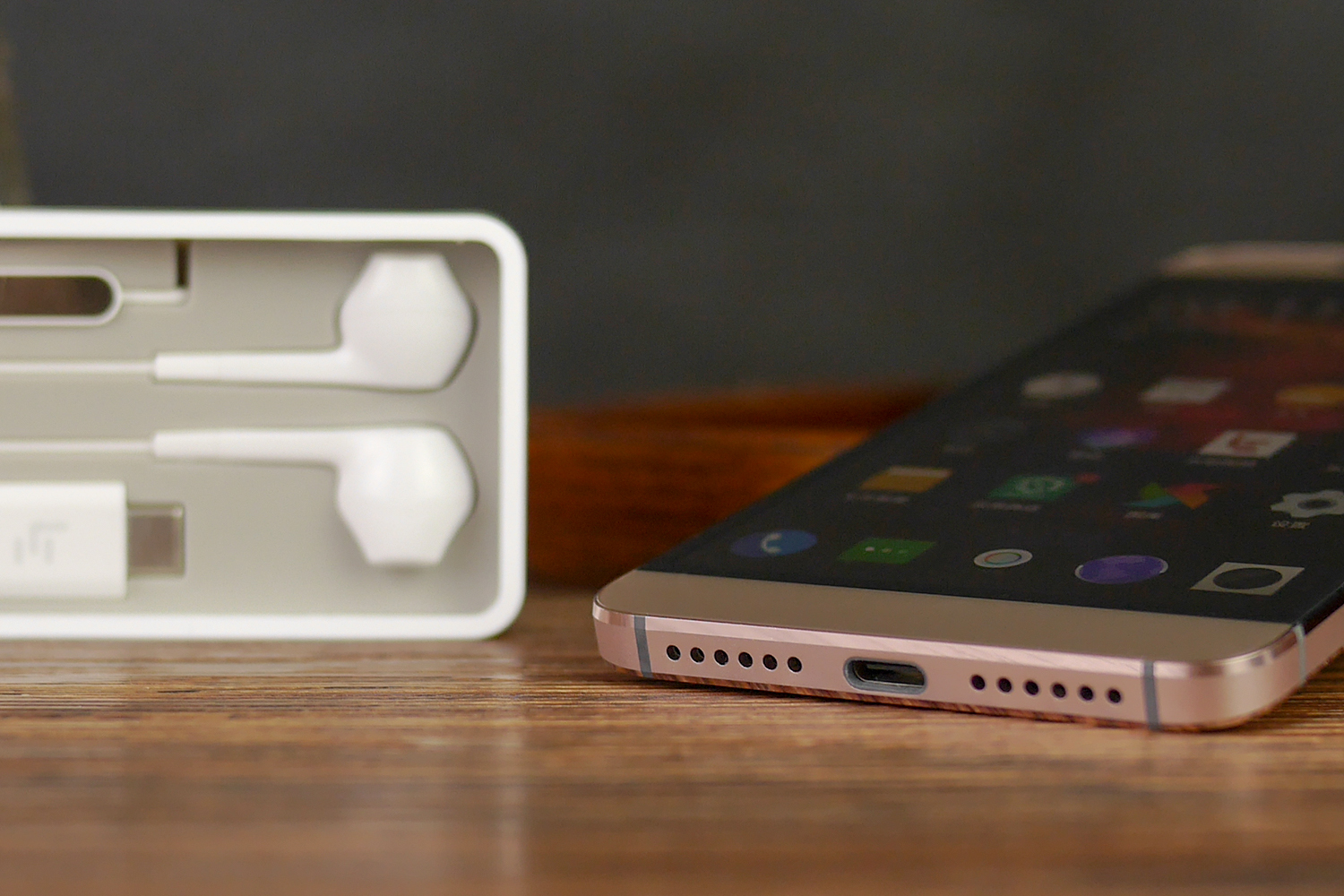 华乐欧米成新格局，这一年618手机成绩大不同