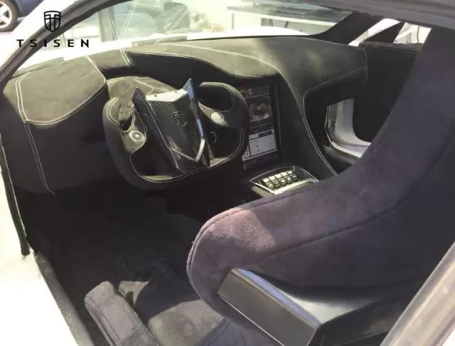 5名本科生，58天每天只睡6小时，造1辆电动超跑，惊艳全国！