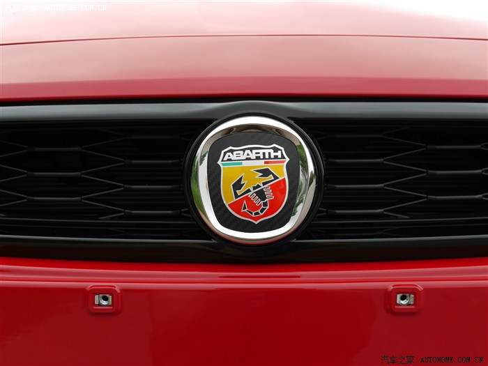 菲亚特致悦2014款拉花,致悦白色款改装