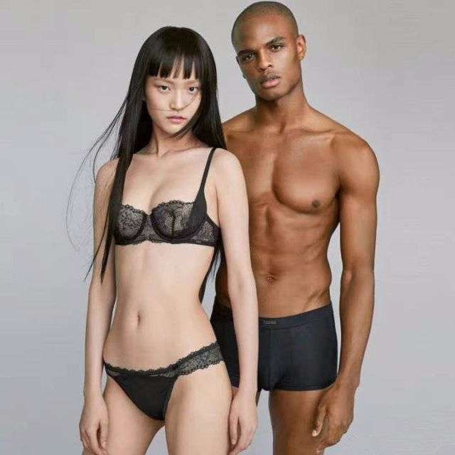 缁村瘑澶х闈㈣瘯妯＄壒,缁村瘑澶х绉诲笀涓婃捣