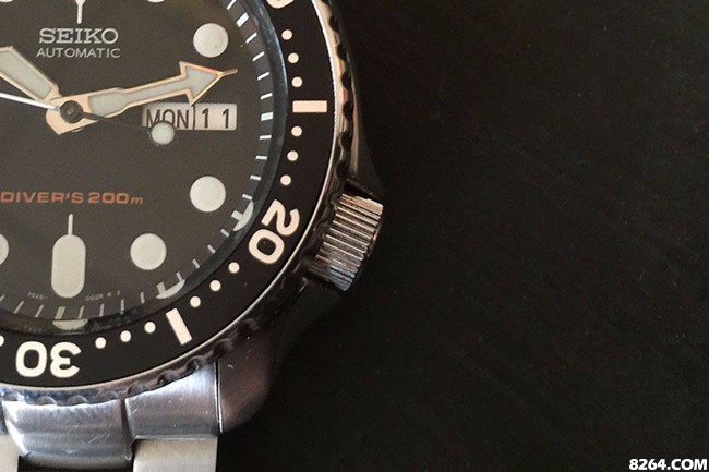 seiko精工gmt男款机械表黑面,seiko手表skx007