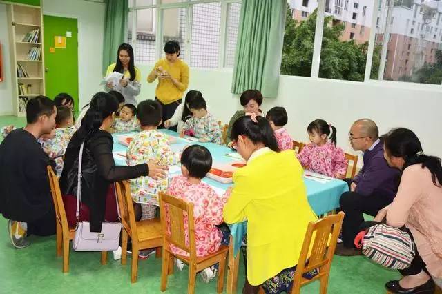 幼儿园书香润童心阅读伴成长视频,幼儿园阅读书香润童心