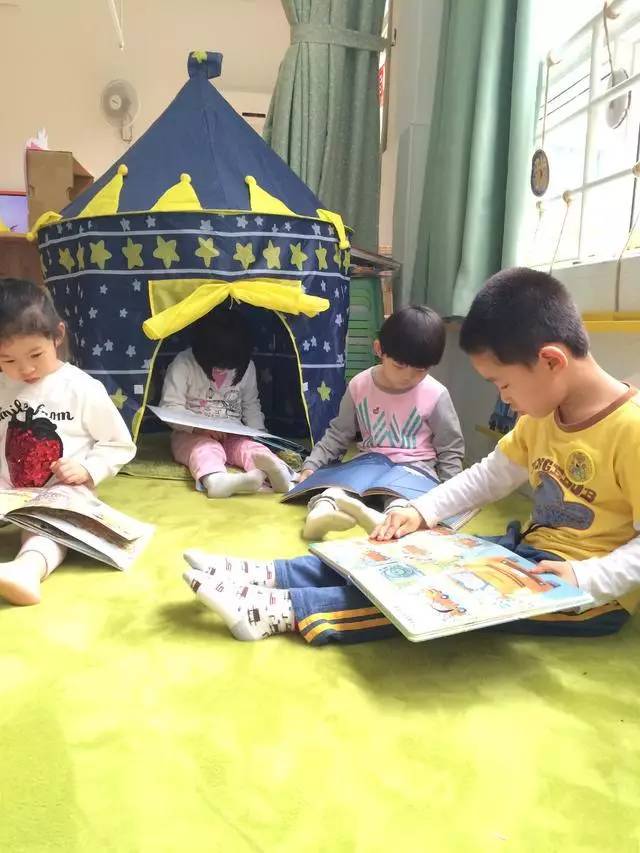 幼儿园书香润童心阅读伴成长视频,幼儿园阅读书香润童心