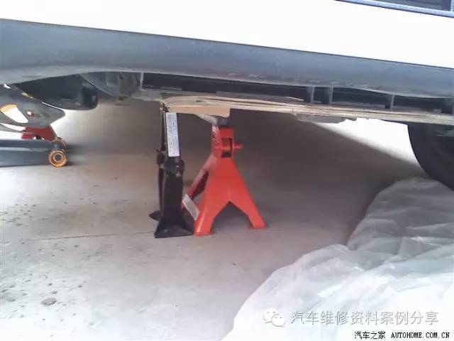 荣威7502.5发动机更换正时皮带视频,不用正时工具怎么对荣威550正时