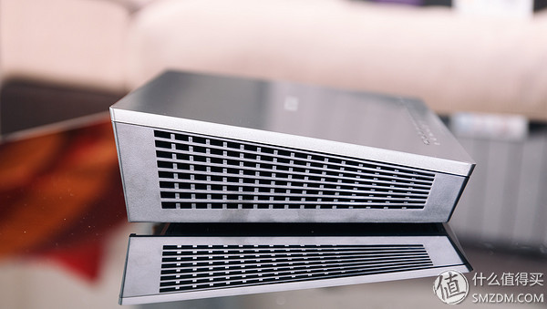 做工精良,外观大气,配置强悍~测NETGEAR美国网件Nighthawk夜鹰R6900别墅级无线路由