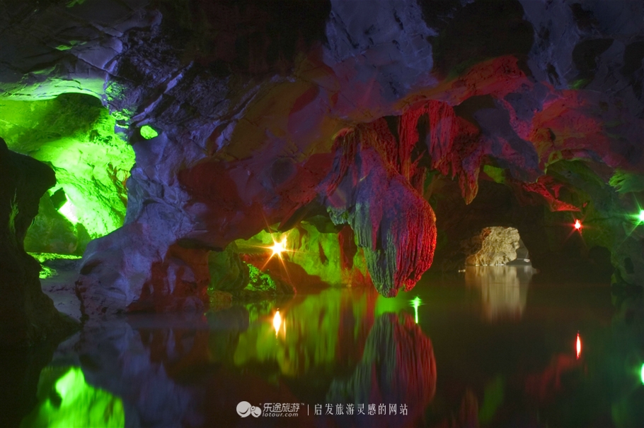 统景温泉附近风景,统景温泉室内温泉