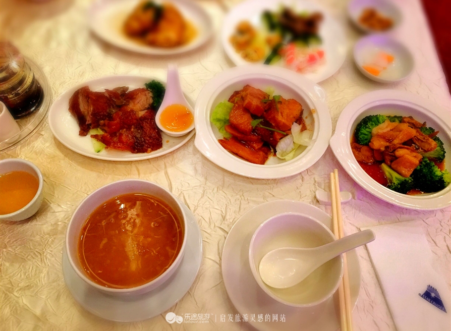 丽星邮轮有什么娱乐设施,丽星邮轮有什么玩