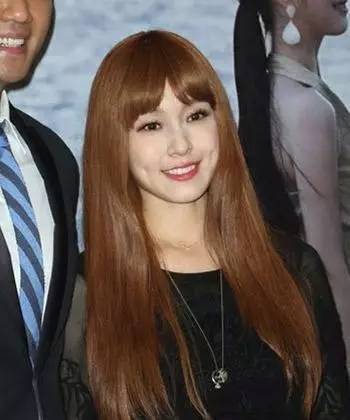 肿胀还是变胖？爱晒娃的范范又双叒叕变脸，这是要崩坏的节奏咩？