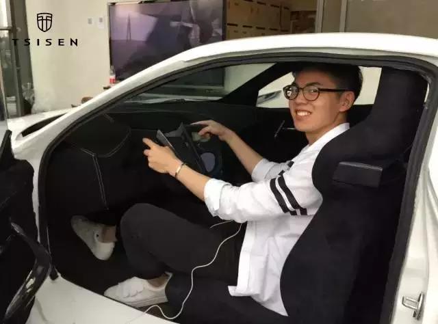 5名本科生，58天每天只睡6小时，造1辆电动超跑，惊艳全国！