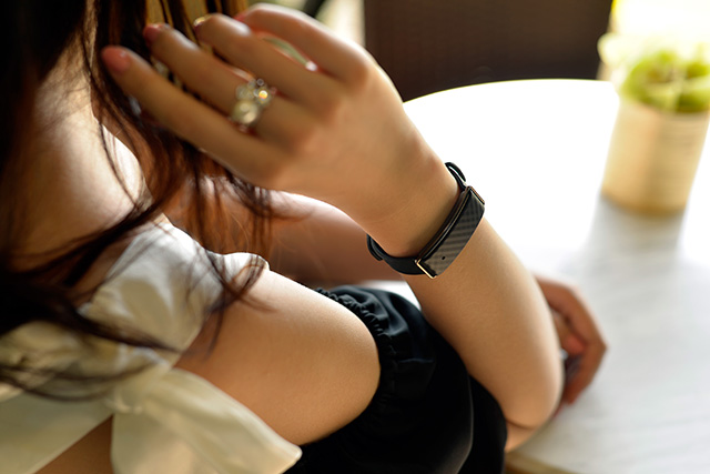 买一个小米手环有什么用,买1元的手环