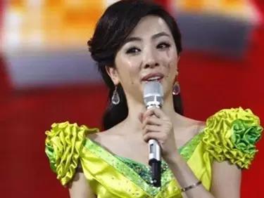 出油流汗脱妆,夏天易流汗脱妆