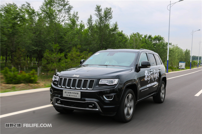 2013款jeep大切诺基改新款,全新换代jeep切诺基视频