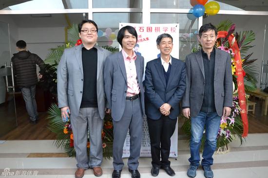 李世石围甲19连胜,李世石围甲