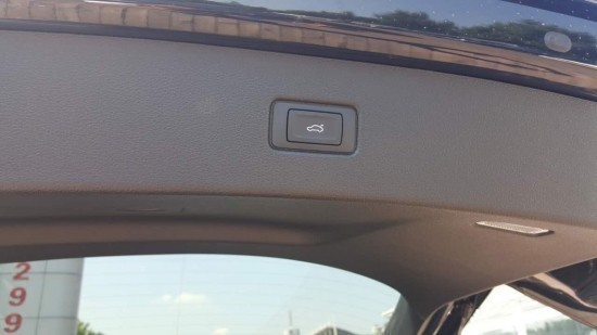 q7奥迪2017落地多少钱,2017款奥迪q7参数