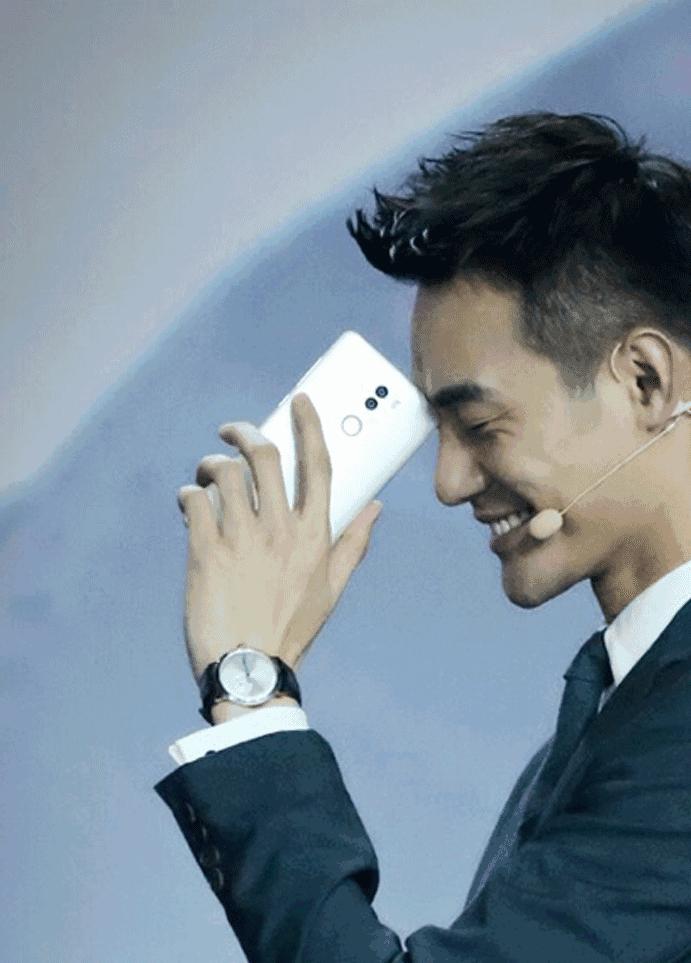 手长得好看的女生,手长得好看是什么样子