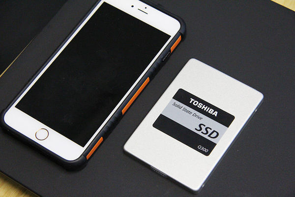 东芝固态硬盘q300pro,东芝q300是固态的吗