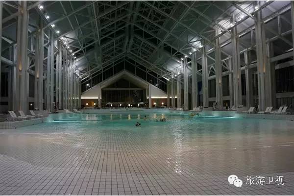 胡歌霍建华最美的场景视频,胡歌霍建华冬天游玩