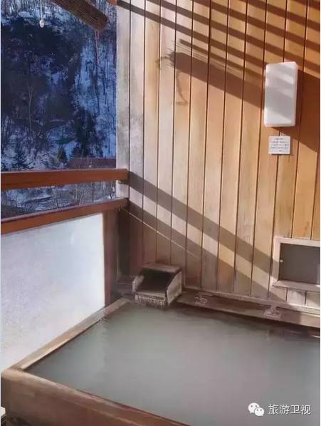 胡歌霍建华最美的场景视频,胡歌霍建华冬天游玩