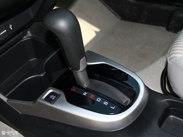 广汽本田飞度对比上汽大众Polo