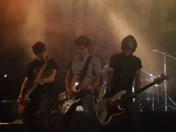 震惊音乐圈,足球圈和音乐圈交集