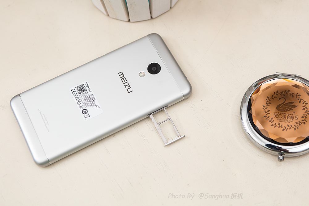 做工不减当年699元的魅蓝3S拆机