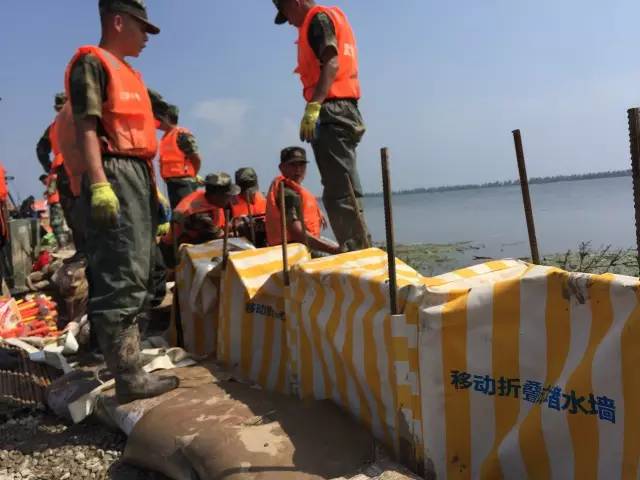 中国洪水防洪力量评论,中国防洪神器最火视频