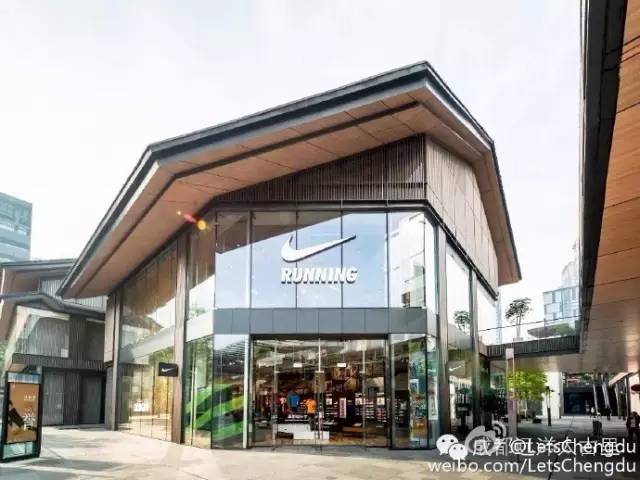 要逛就逛最大的zara,成都旗舰店有哪些