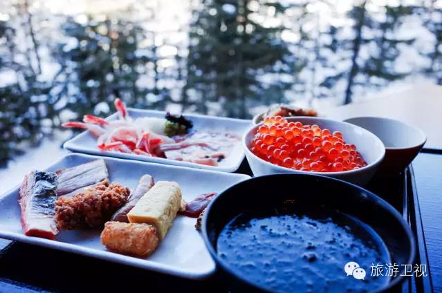 胡歌霍建华最美的场景视频,胡歌霍建华冬天游玩