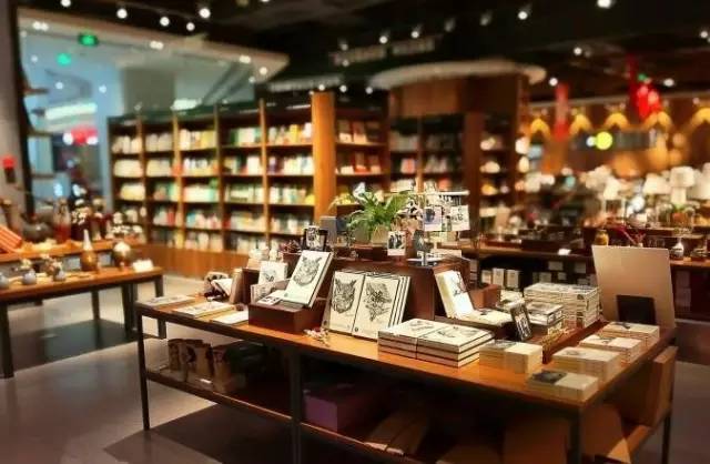 要逛就逛最大的zara,成都旗舰店有哪些