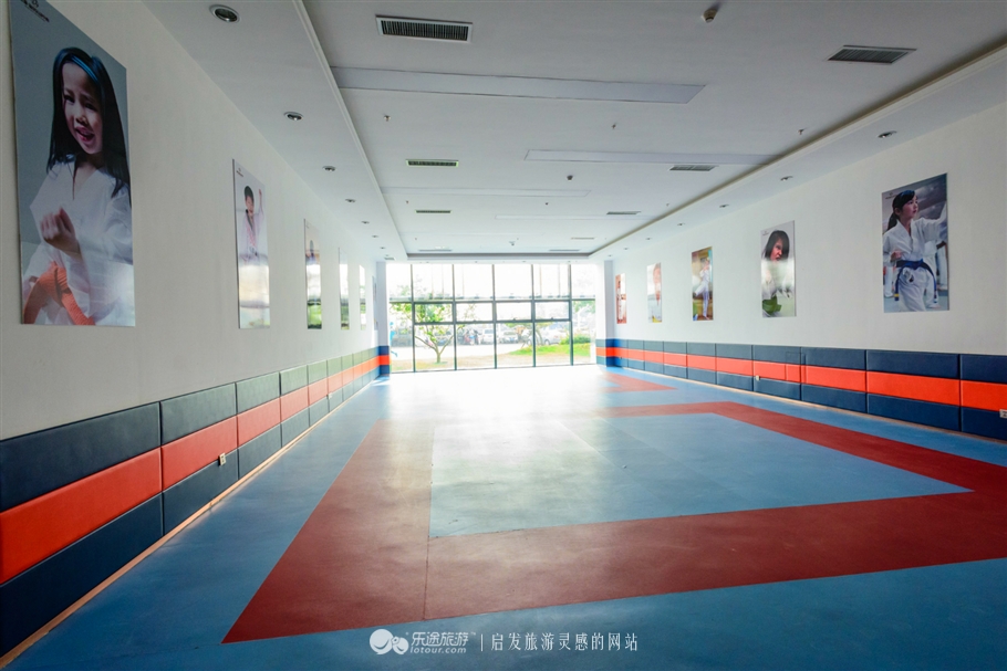 碧桂园十里金滩酒店海边上的五星酒店