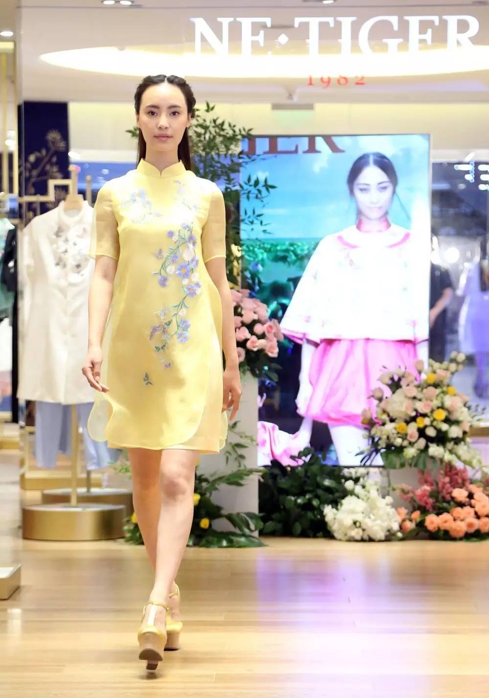 尚品|美衣、美食、美酒、美人，去NE·TIGER高级成衣店享受“四美”！