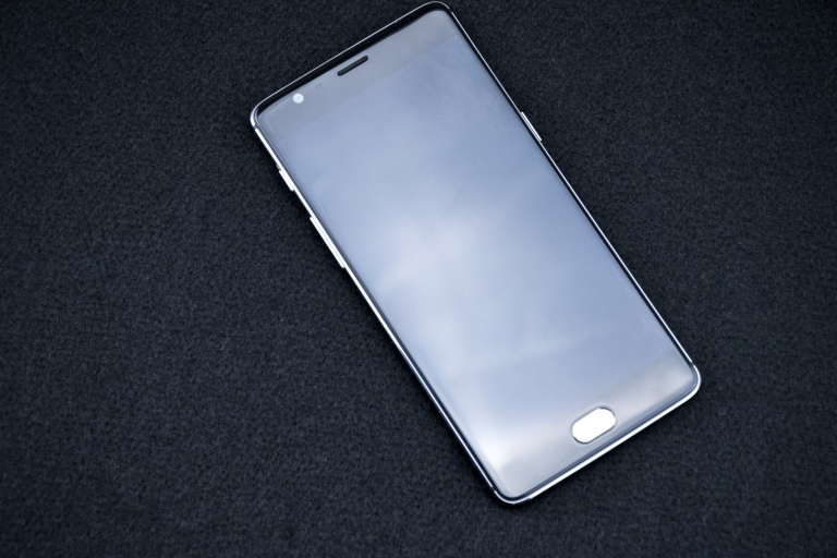 旗舰杀手手机,旗舰杀手红米