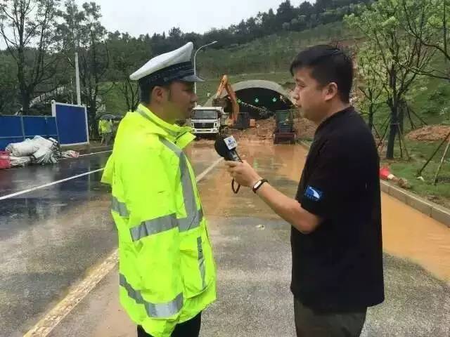 写给雨中的武汉：“东方威尼斯”不相信眼泪