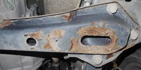 底盘装甲有啥用啊,底盘装甲是啥成分