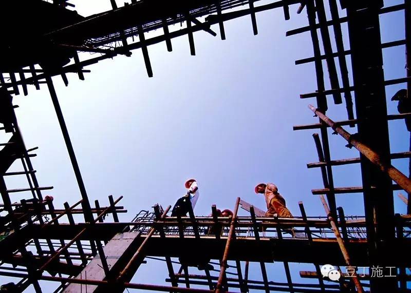 施工行业必须经历的事,从事施工行业需要具备什么